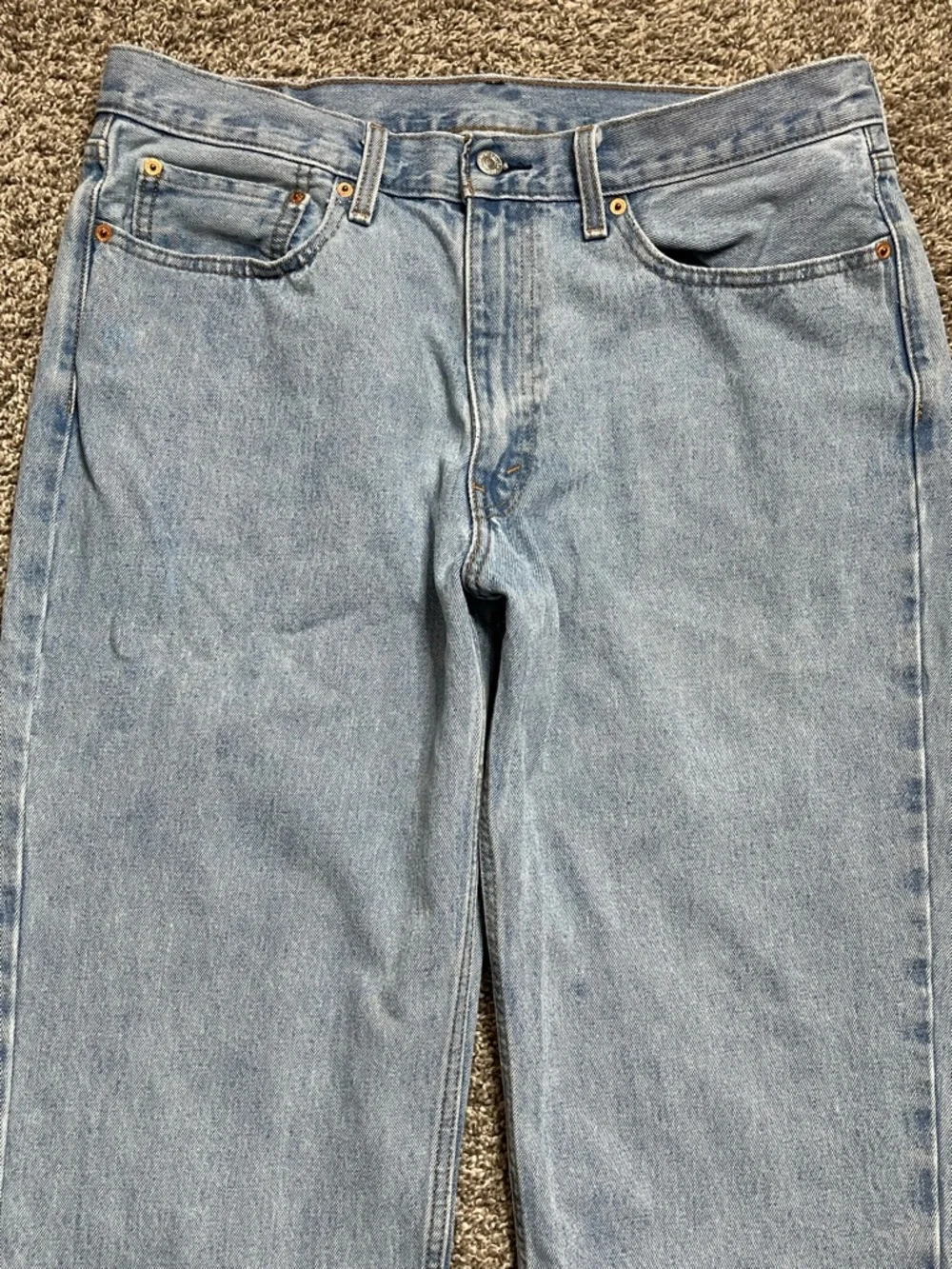 Levi's 550 Relaxed Fit Light Stonewash Denim Jeans Size 36x30 Casual Dad Jeans